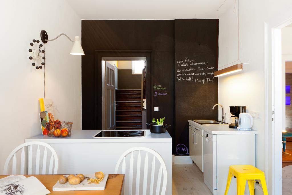 Design Apartments "Hier War Goethe Nie" Weimar  Chambre photo