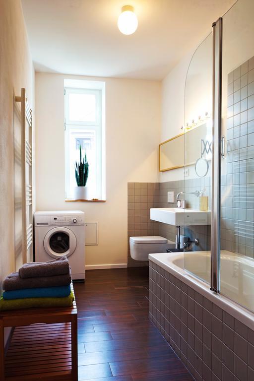 Design Apartments "Hier War Goethe Nie" Weimar  Chambre photo